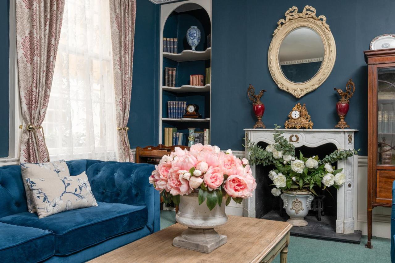 شقة Abbey Mews In The Heart Of Bath, Bath Keys المظهر الخارجي الصورة