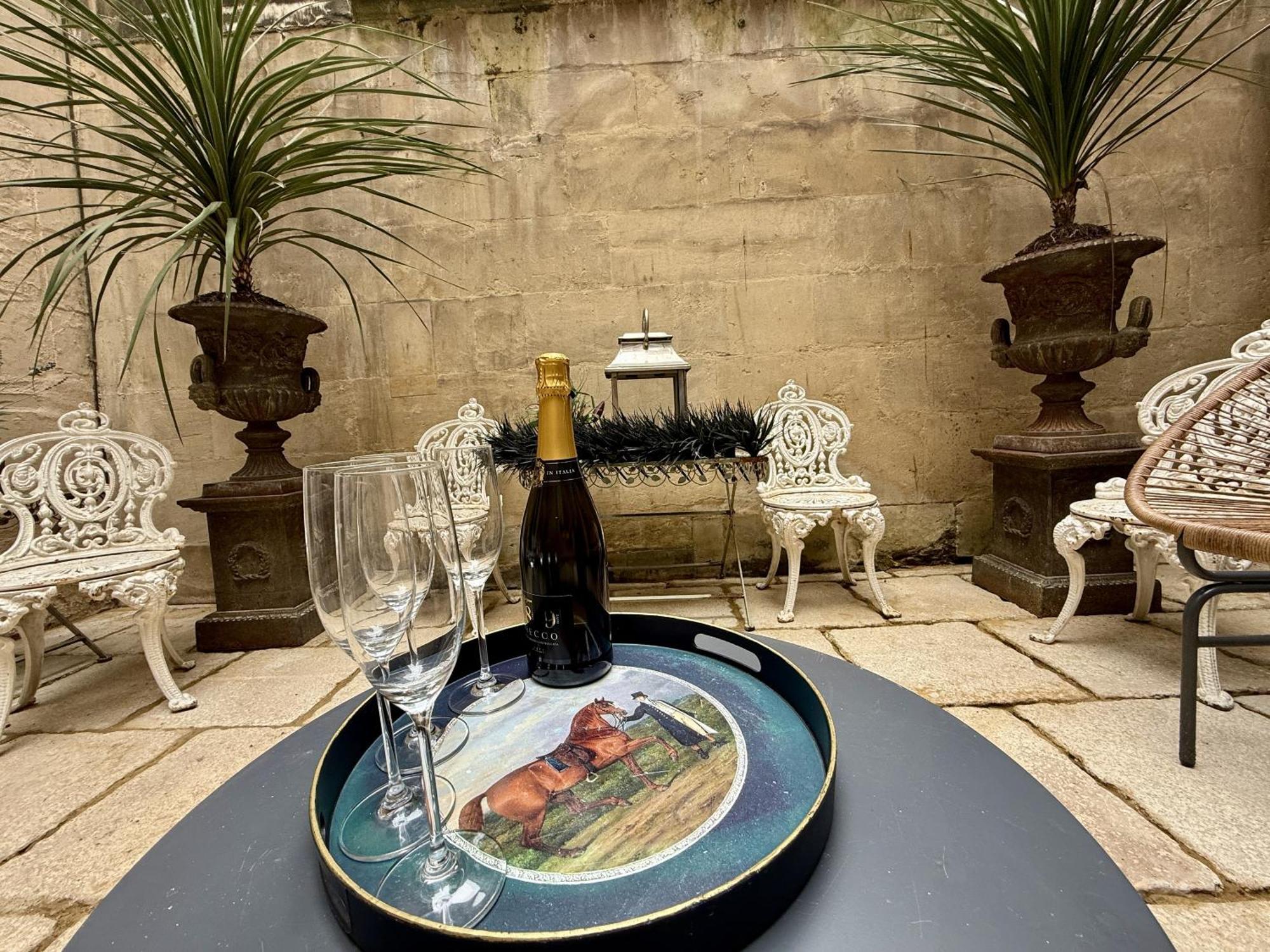 شقة Abbey Mews In The Heart Of Bath, Bath Keys المظهر الخارجي الصورة